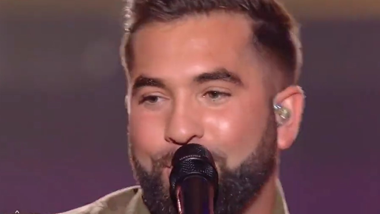 Kendji Girac nous a régalés dans l&rsquo;émission La fête de la chanson française