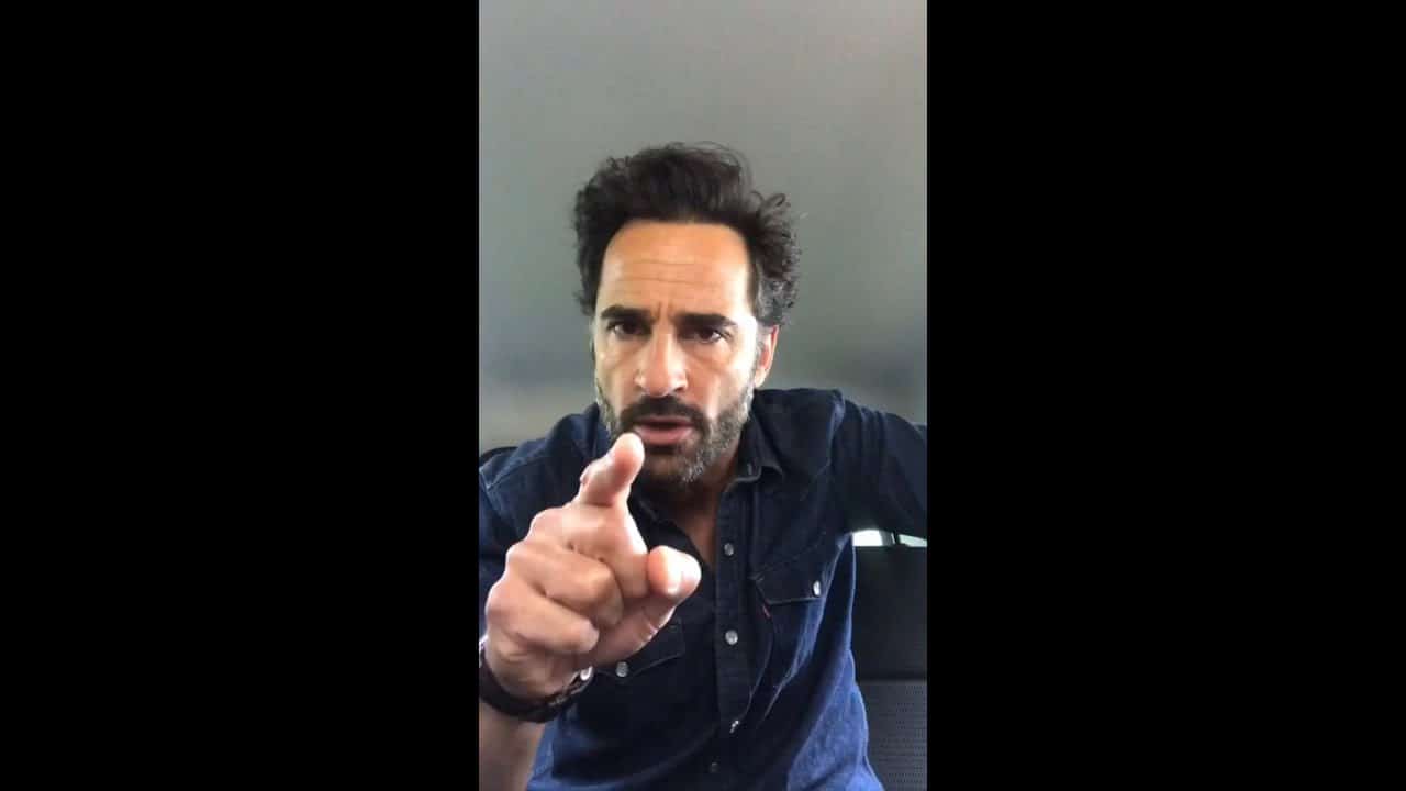 Les courses en confinement par Florent Peyre (reprise de Kendji Girac)