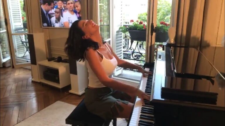 Quand Khatia Buniatishvili célébrait la France en 2018. - khatia buniatishvili