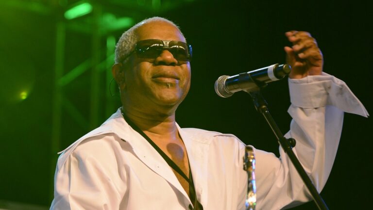 Dennis "Dee Tee" du groupe Funk Kool And The Gang est mort. - kool and the gang