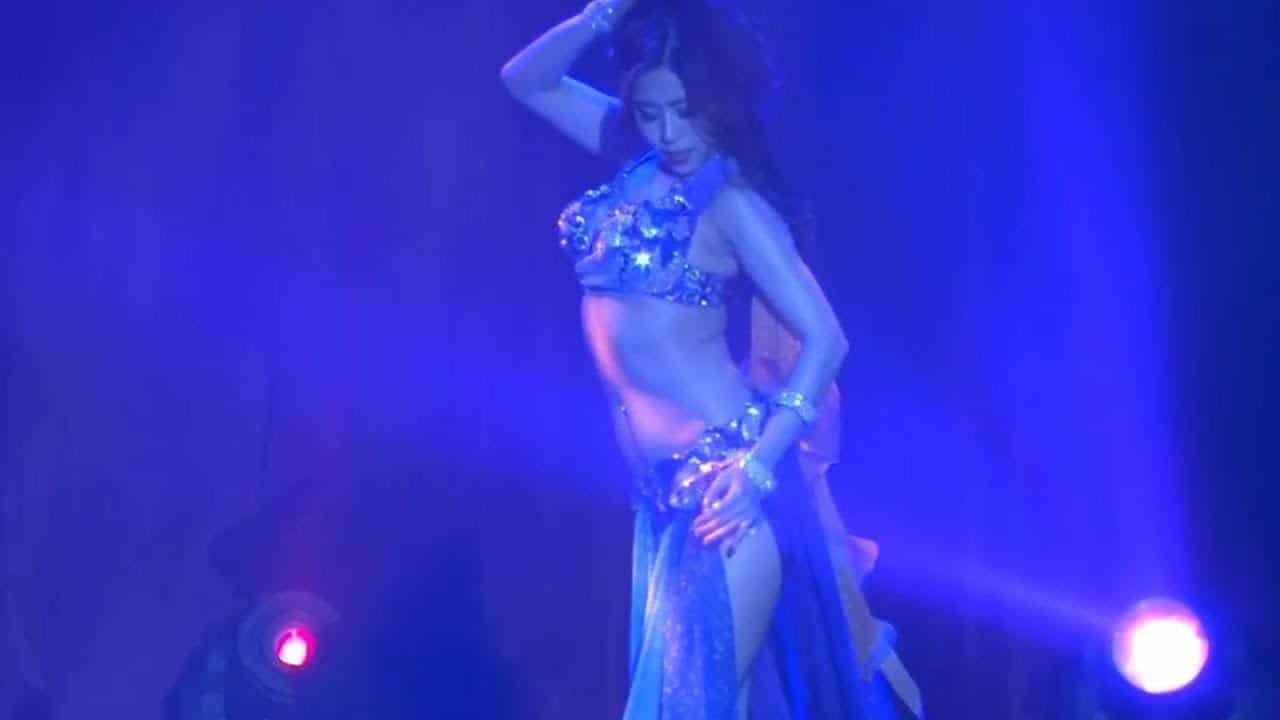 Danse orientale et solo de Darbuka, le Djembé égyptien