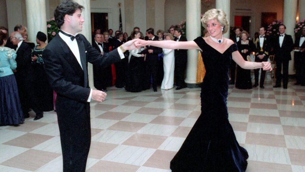 Lady Diana faisait pleurer le monde le 31 août 1997. Elle adorait danser. Photos - Vidéos... - lady diana