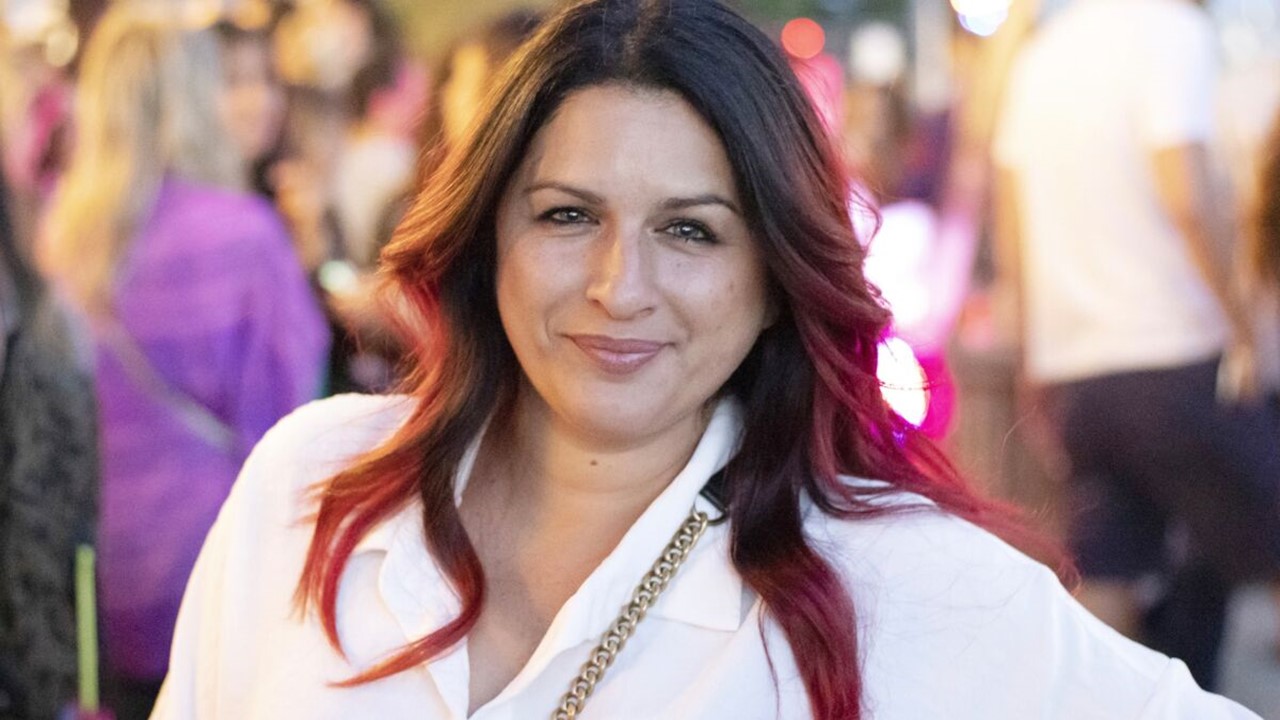 Bon anniversaire à Larusso (44 ans). Son tube « Tu m&rsquo;oublieras » est une reprise d&rsquo;un titre de Régine.