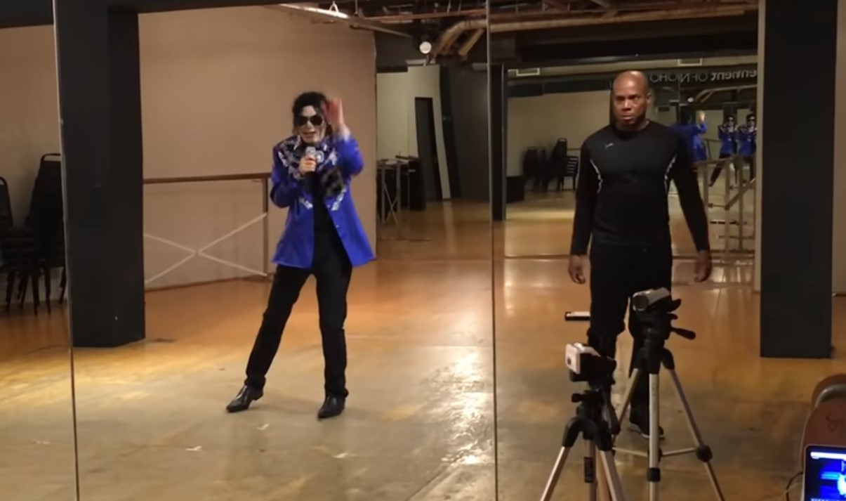 Le coach de Michalel Jackson en action