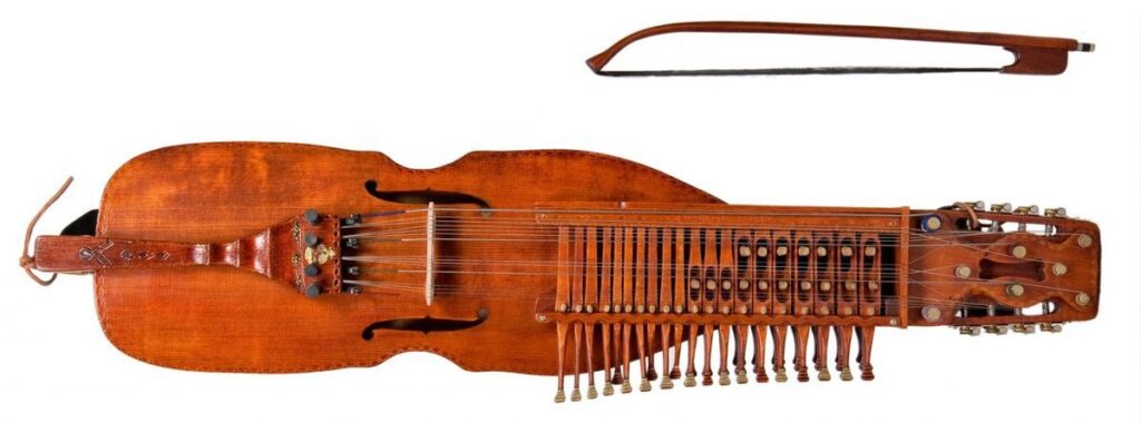 Le Nyckelharpa, cet instrument emblématique de la Suède - le nyckelharpa