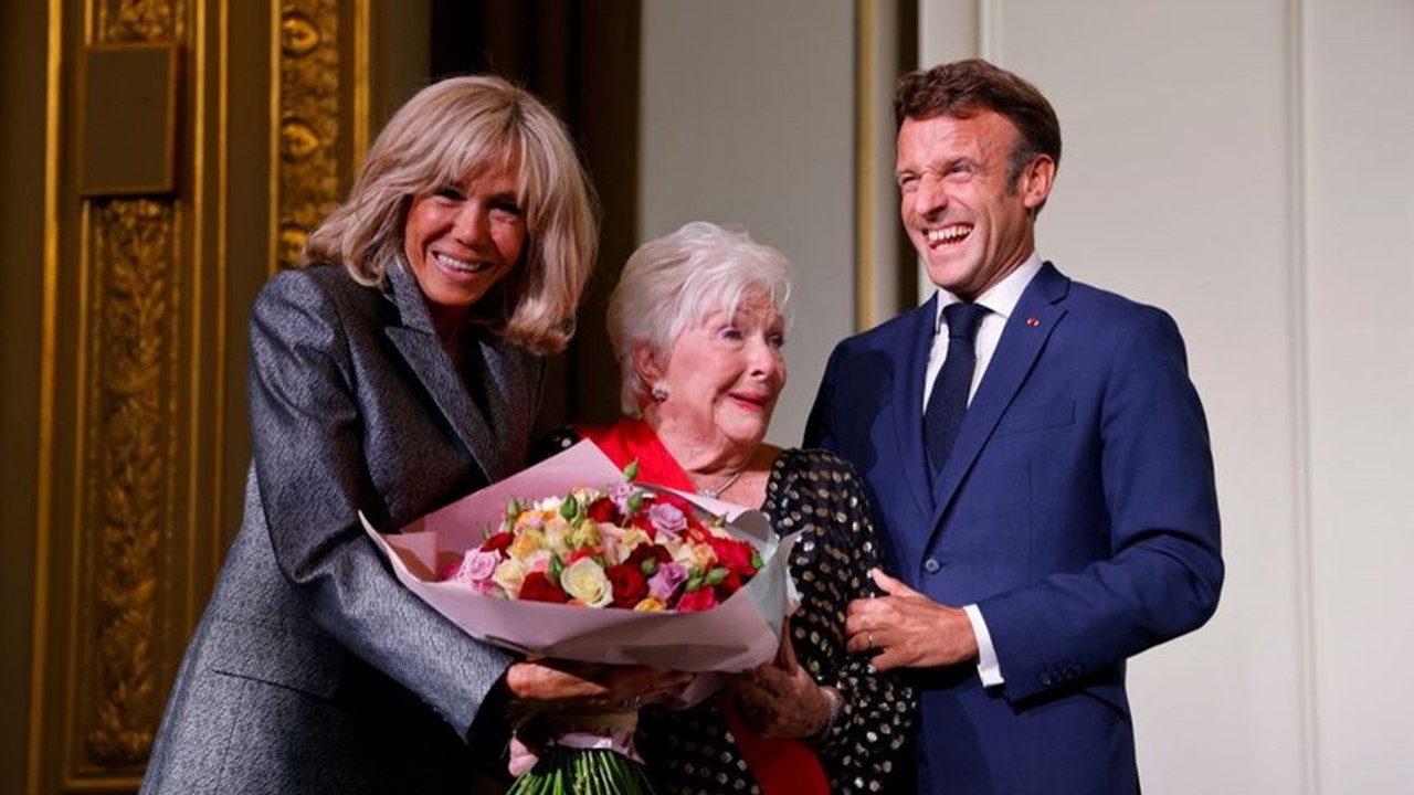 Line Renaud a été décorée de la Grand-croix de la Légion d&rsquo;honneur. Elle a partagé son discours sur Instagram