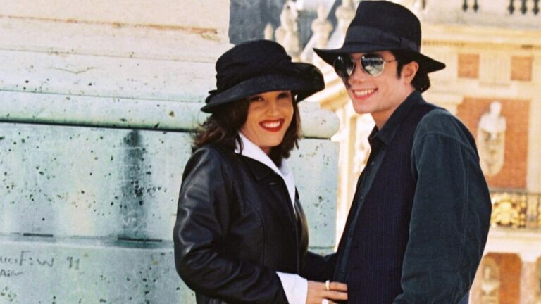 Lisa Marie Presley et Michael Jackson ont été mariés pendant 2 ans. - lisa marie