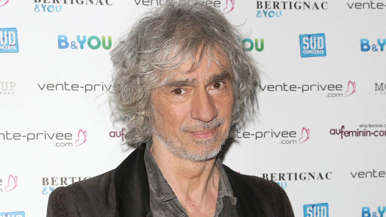 Bon anniversaire à Louis Bertignac (70 ans). Le bijou "Ces idées là" avait été mis de côté par le groupe "Téléphone" - louis bertignac 1