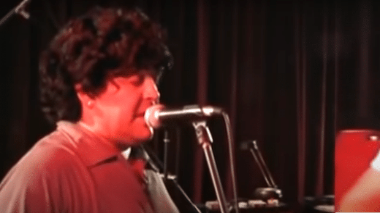 Maradona chante La Mano de Dios