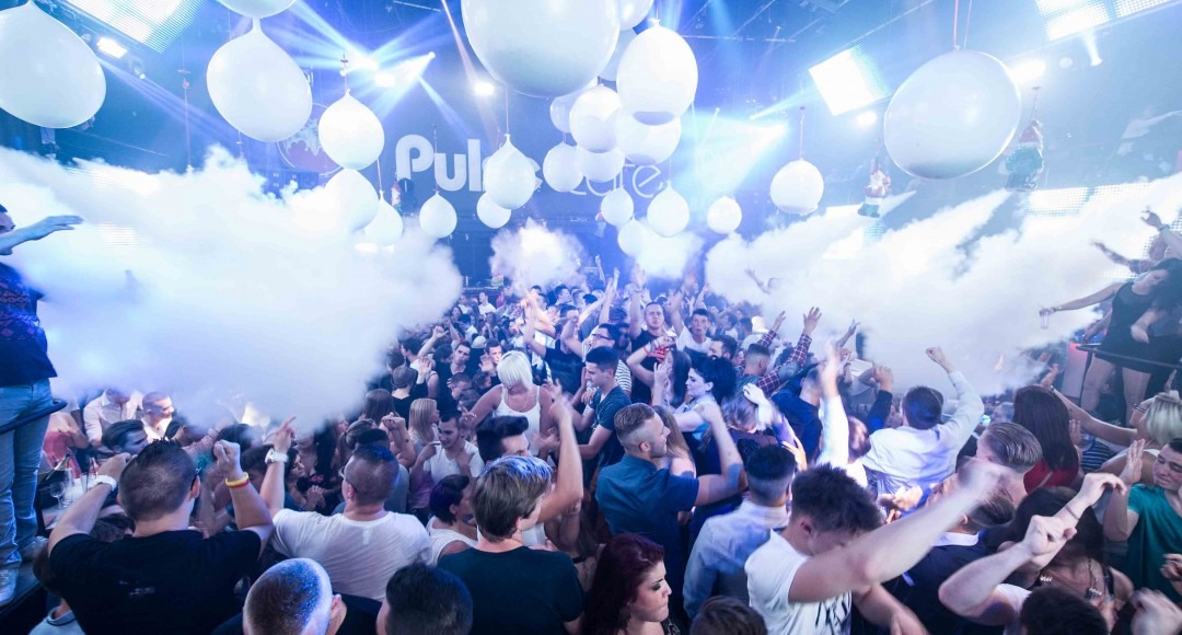 LE SAMEDI SOIR…AVANT.