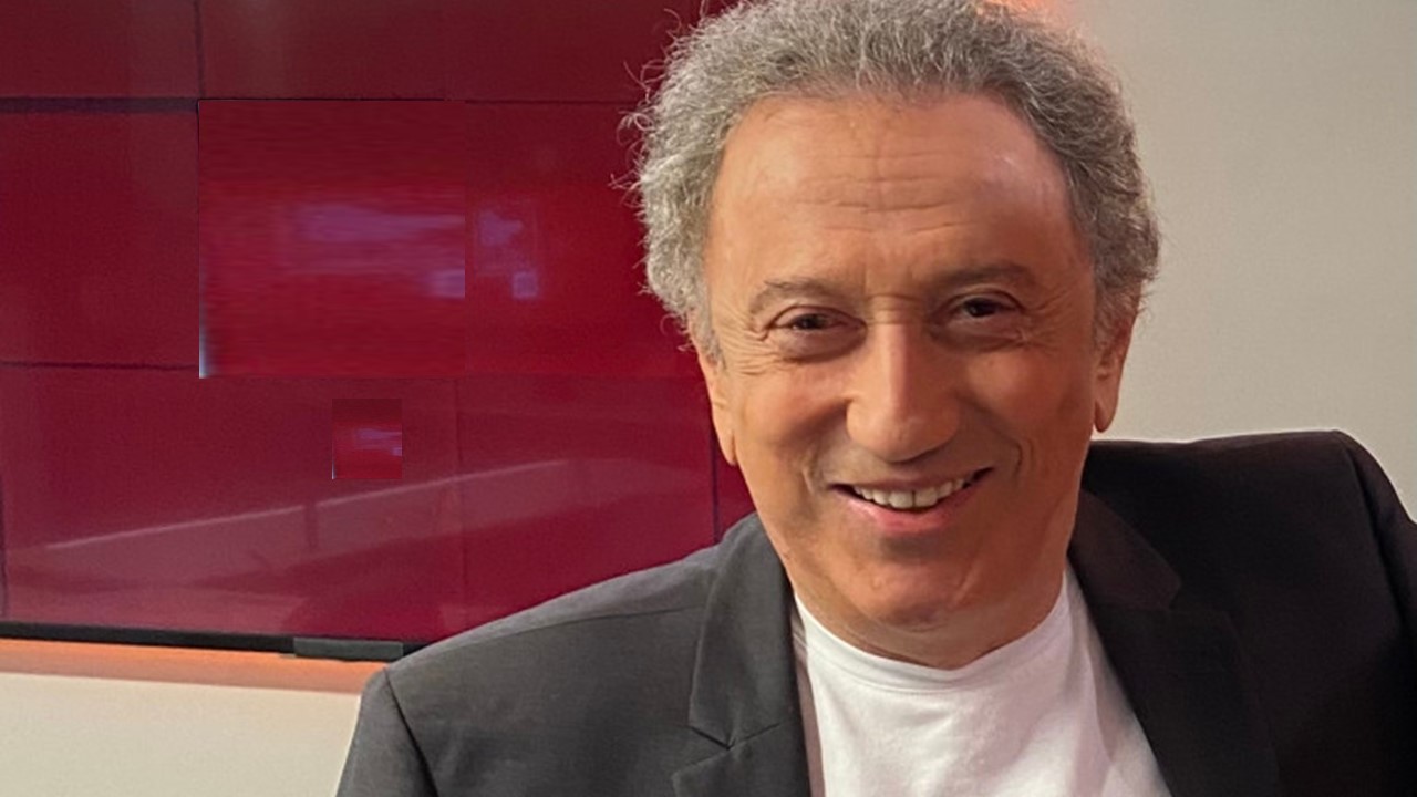 Au micro d&rsquo;Yves Calvi, Michel Drucker se dévoile enfin sur ses intentions d&rsquo;arrêter la Télé…