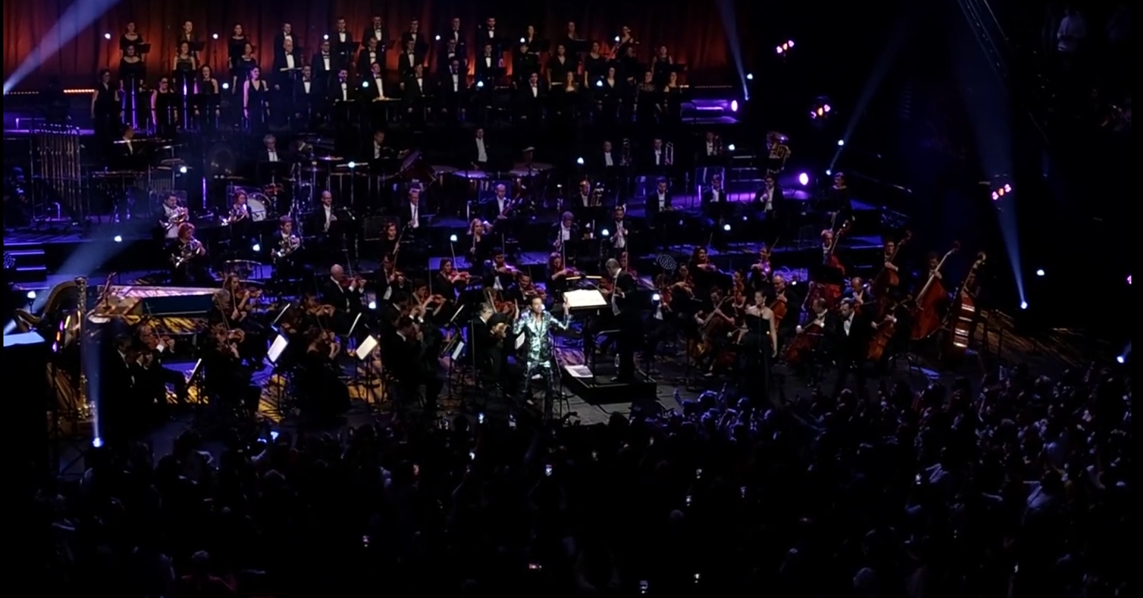 MIKA en concert live – Philharmonie de Paris –  24 octobre 2021