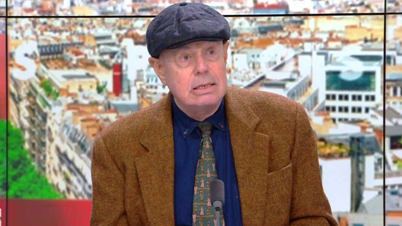 Invité sur CNews, Frederic Mitterand, très ému, annonce être atteint d&rsquo;un cancer.