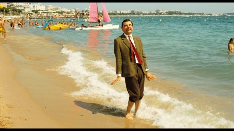 Quand "La Mer" de Charles Trenet accompagnait les vacances de Mr Bean - mr bean