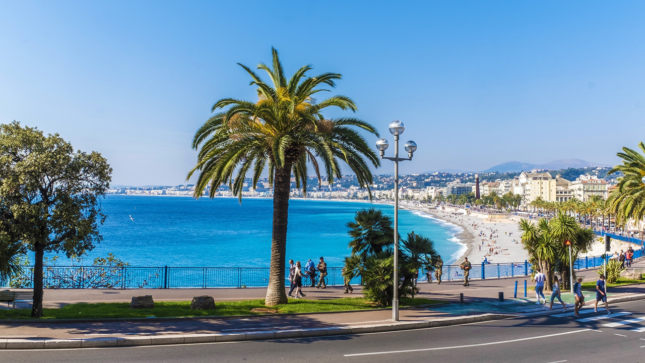 Nissa la Bella – Paroles et traduction de l&rsquo;hymne de la ville de Nice.