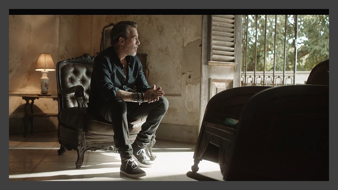 Plusieurs médias annoncent une rechute du cancer de Florent Pagny et le début d&rsquo; un nouveau protocole.