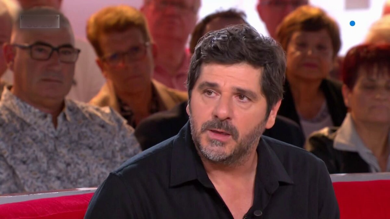 « Je suis meurtri et déçu » Patrick Fiori, les larmes aux yeux, évoque l&rsquo;Arménie dans « Vivement Dimanche »