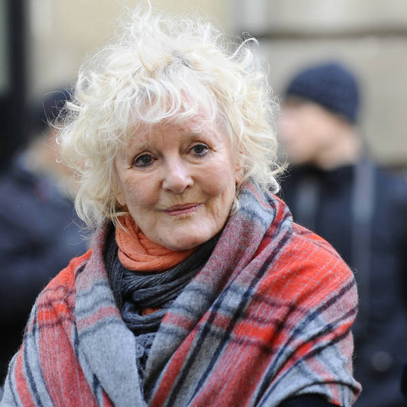 Bon anniversaire à Petula Clark qui fête ses 92 ans. - petula clarke