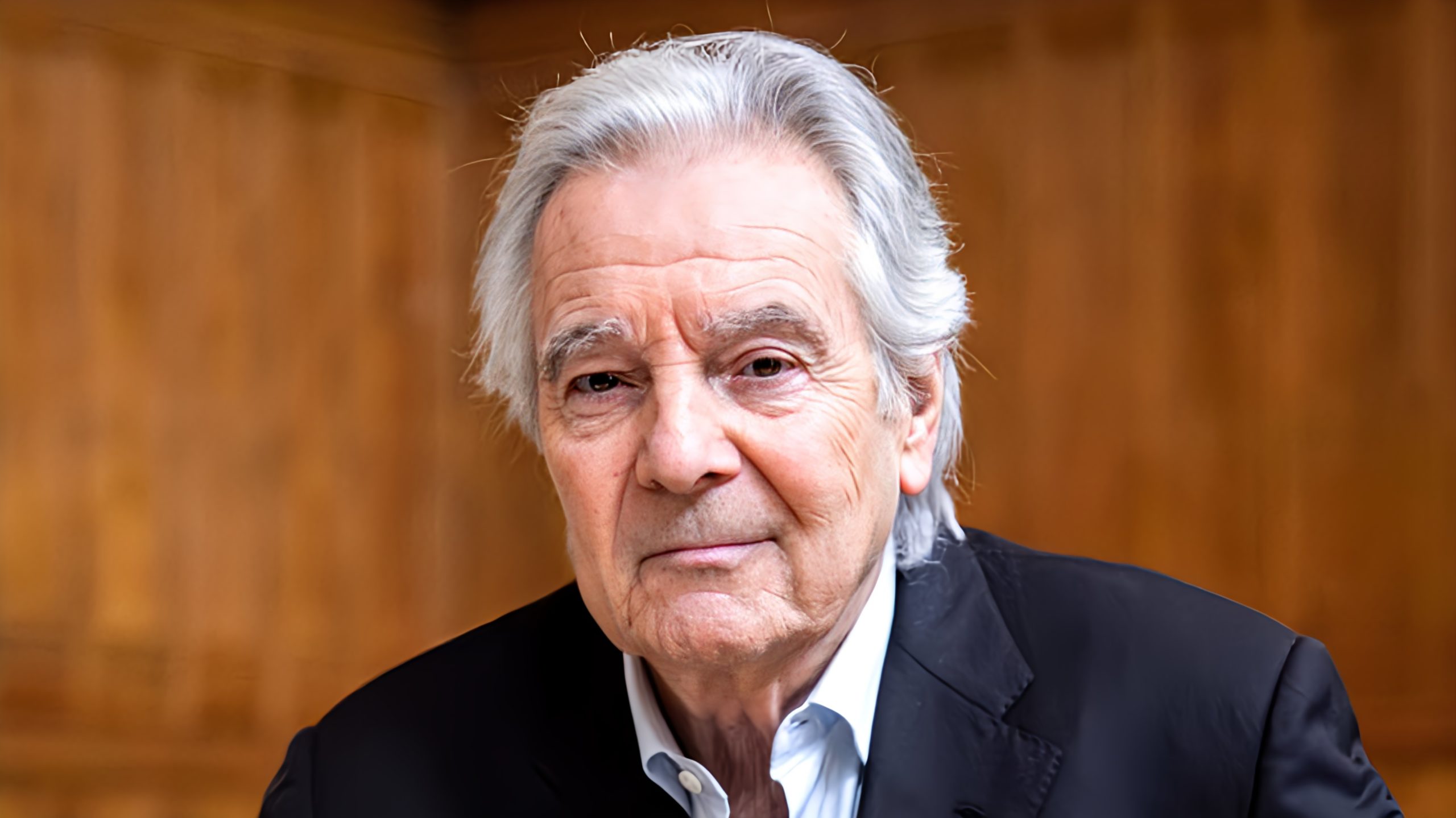 Pierre Arditi victime d&rsquo;un nouveau malaise sur scène, transporté à l&rsquo;hôpital.