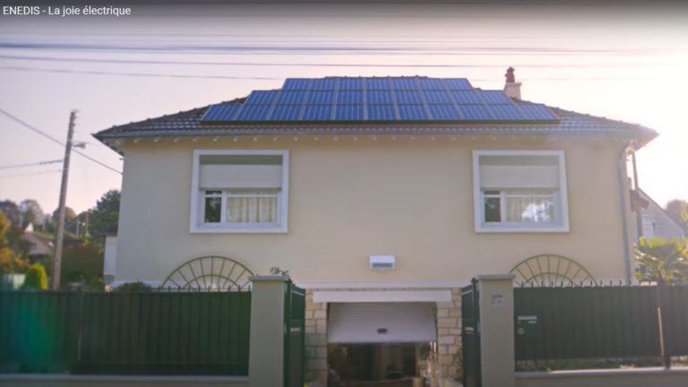 Musique Pub ENEDIS Energie "I'm So Excited" Pointer Sisters - L'original - pub 1