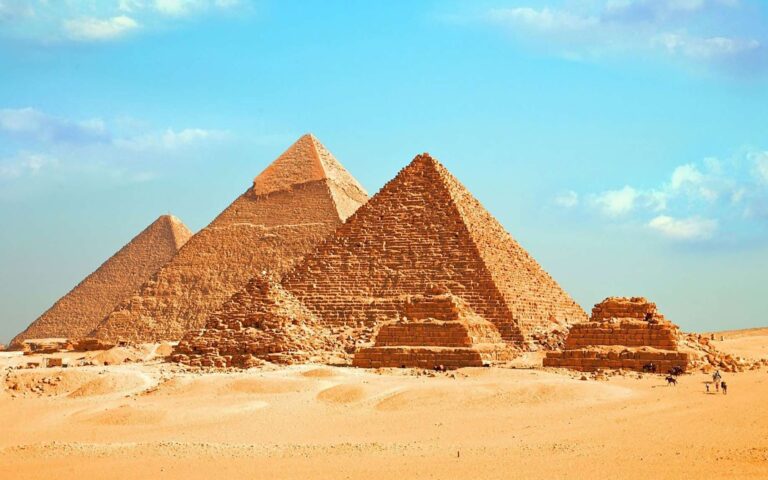 Pyramides et monuments anciens d'Egypte