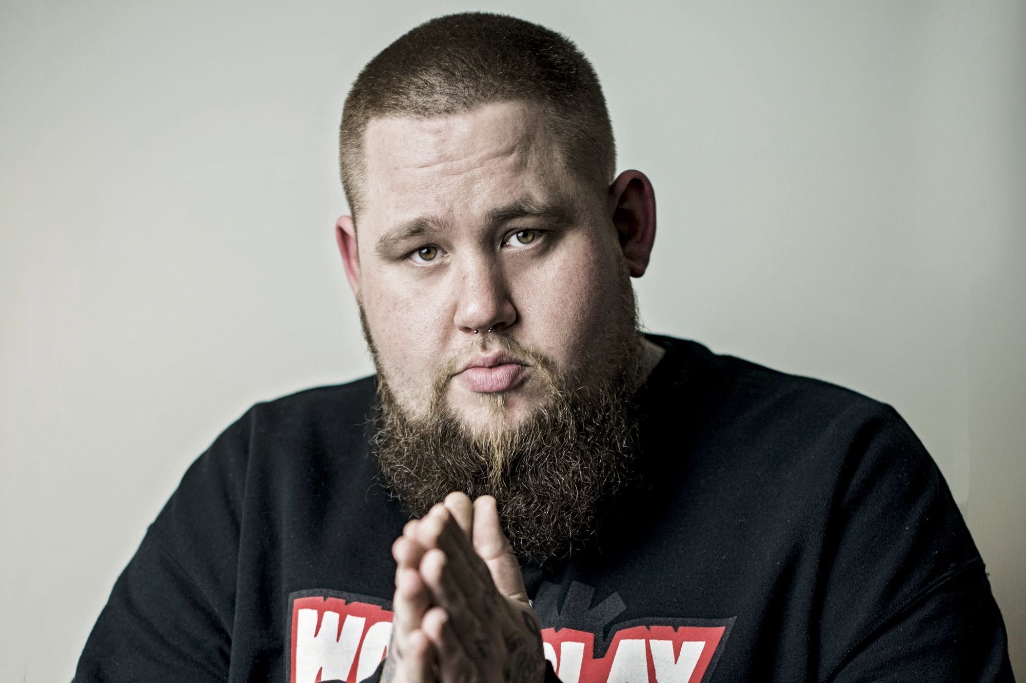 Rag&rsquo;nBone Man continue à conquérir le monde avec son nouveau titre « Crossfire »