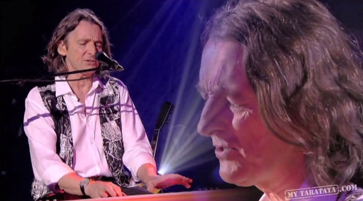 Roger Hodgson nous fait revivre Supertramp en Live, seul avec son piano