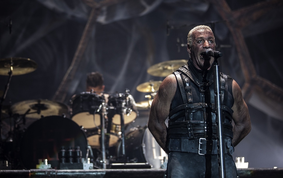 Rammstein en Live à Paris en 2017. - rammstein 1