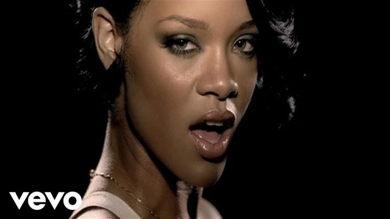 Flashback : "Umbrella" Rihanna (2007) - rihanna 7