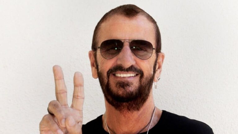 Ringo Starr fête ses 80 ans. Comment fait-il pour garder un physique pareil? - ringo starr