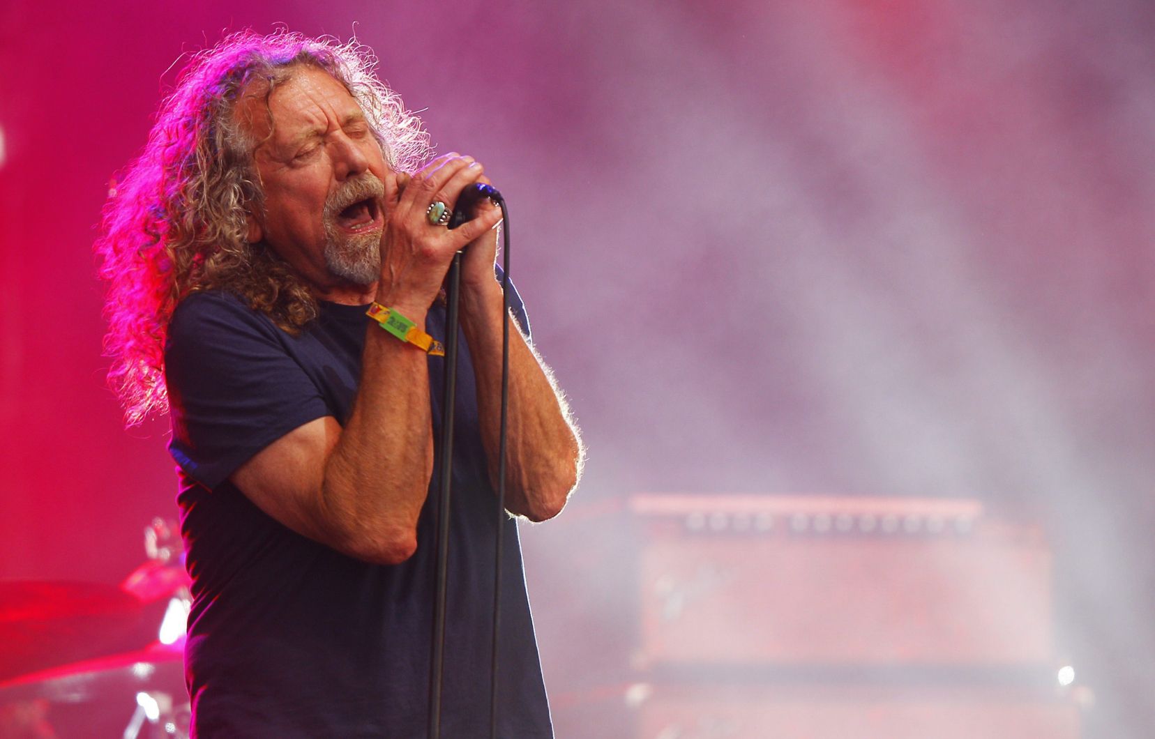 Le chanteur de Led Zeppelin Robert Plant fête ses 72 ans.
