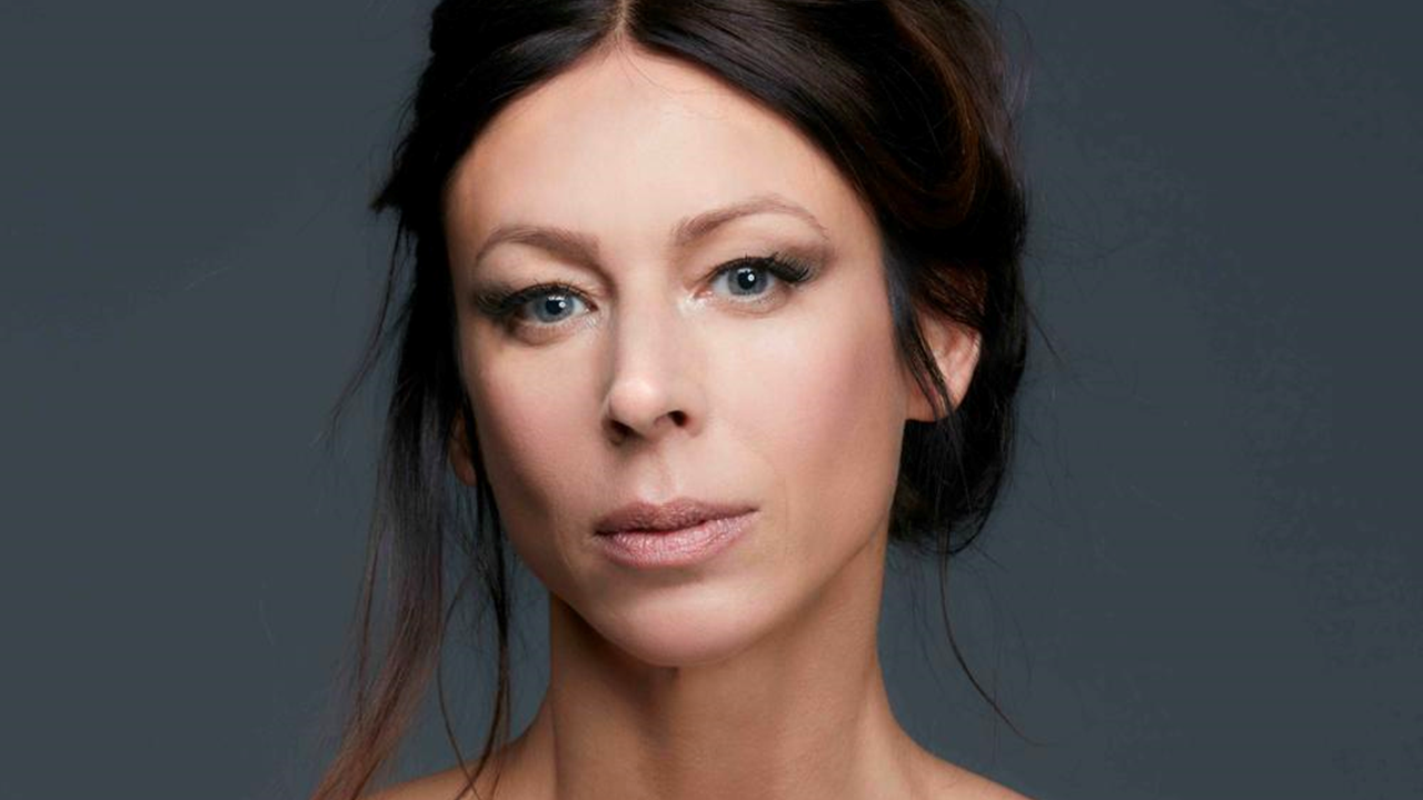 La chanteuse Rose atteinte d&rsquo;un cancer du sein. Elle a tenu un journal pendant sa maladie et va le publier.   ￼