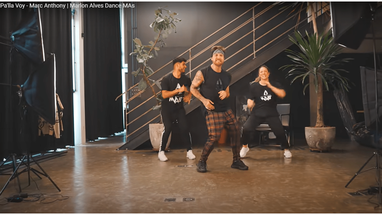 Line Dance Salsa avec Marlon Alves « Pa&rsquo;lla Voy » de Marc Anthony