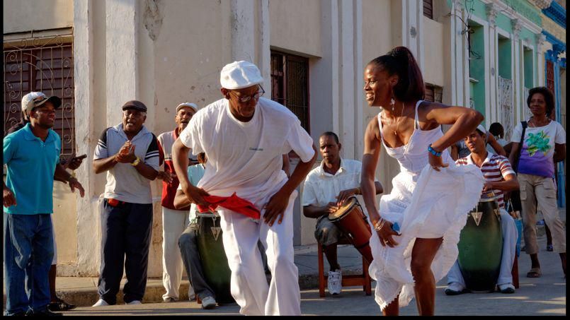 4 minutes de Salsa avec Sergio George&rsquo;s Salsa Giants –