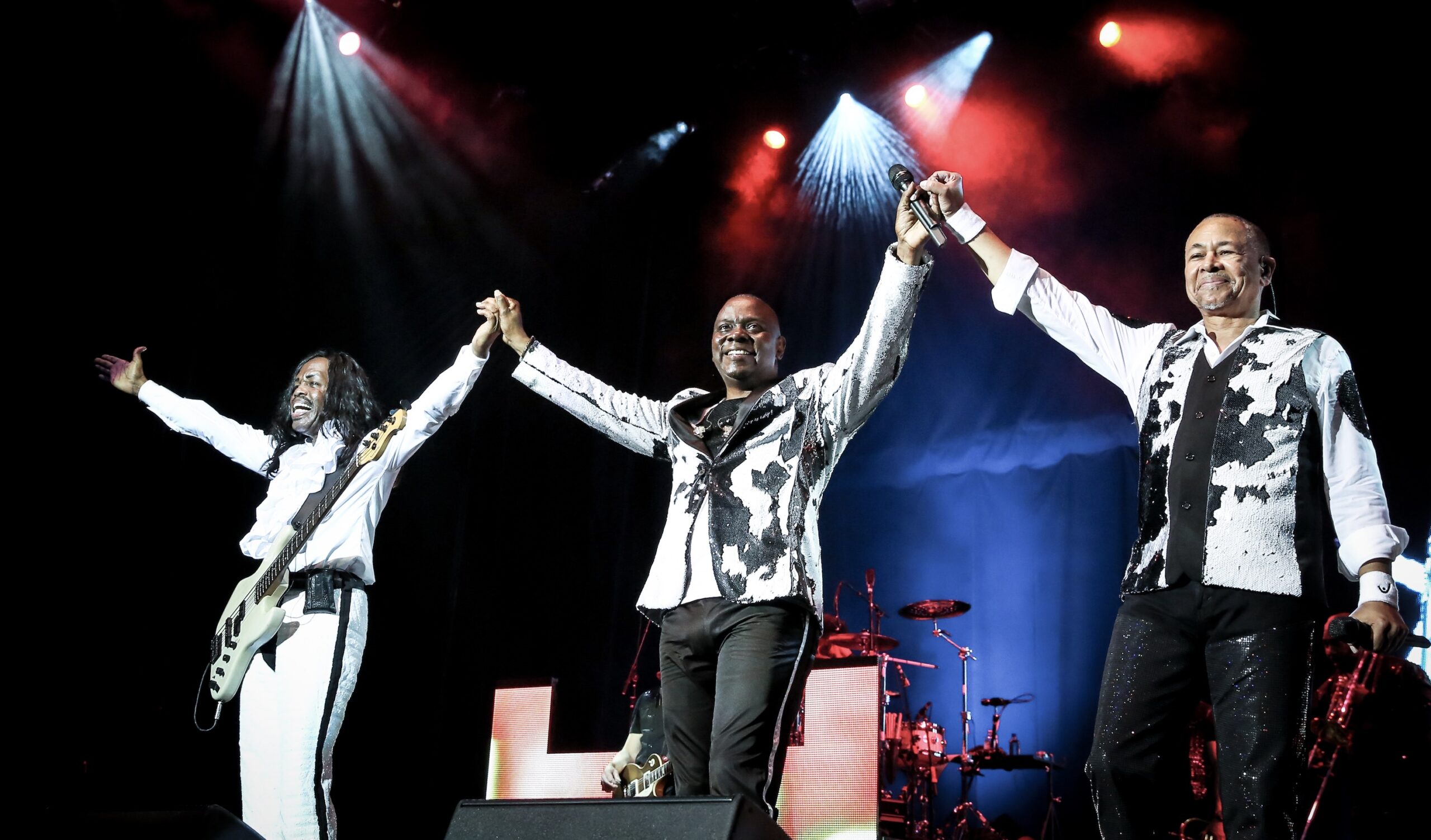 Earth Wind & Fire, ce groupe indémodable des années 80' - screen shot 2017 04 04 at 7 46 25 pm scaled