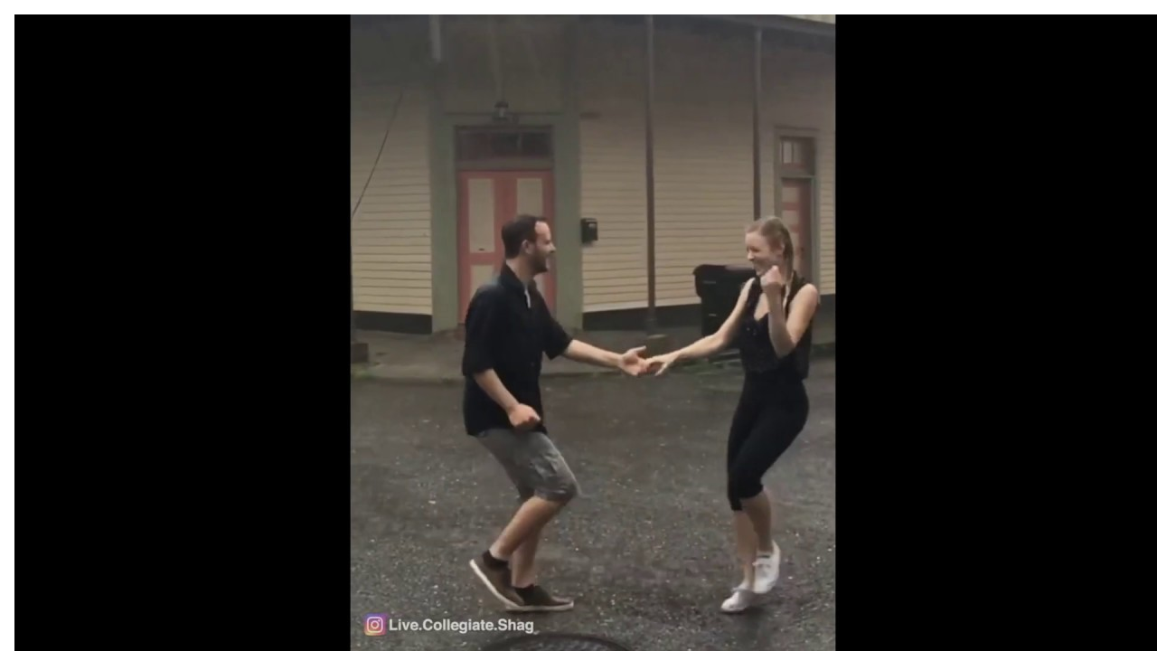 Kendall & Ronnie danse Collegiate Shag in the Rain à la Nouvelle-Orléans