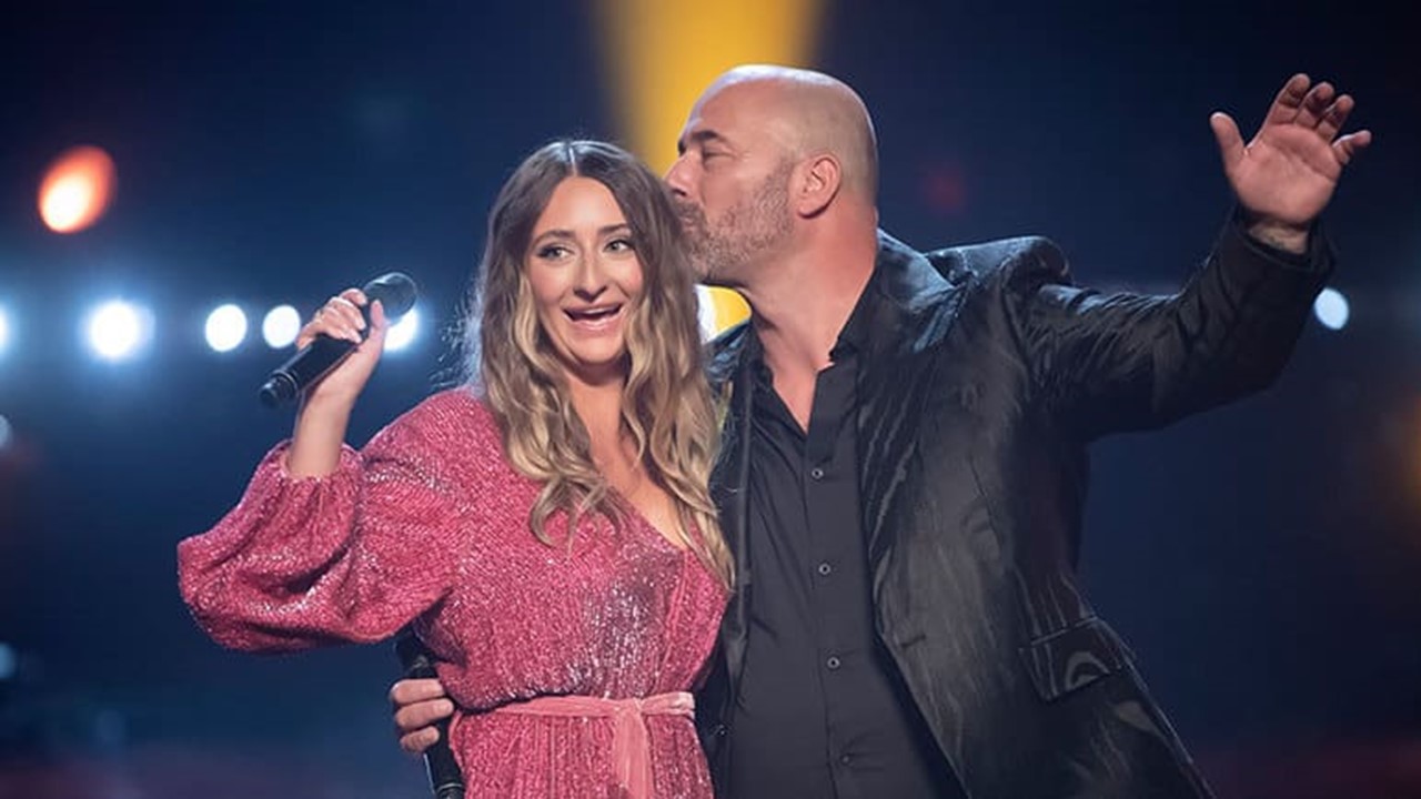 The Voice Australia : La magnifique interprétation de « Shalow » par le duo père-fille Caitlin et Tim