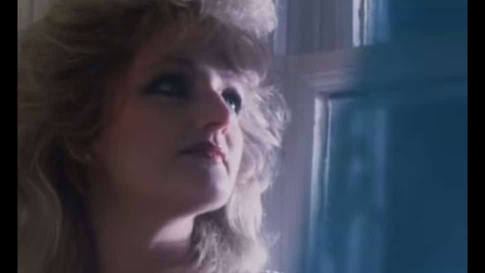 1983. « Total Eclipse of the Heart » Bonnie Tyler