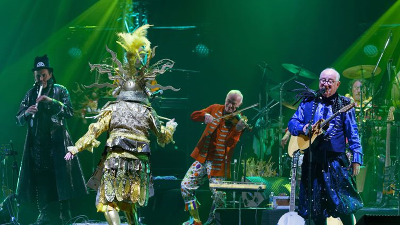 Grande émotion samedi dernier à Nantes où le groupe Tri Yann a fait ses adieux... - tri yann 1