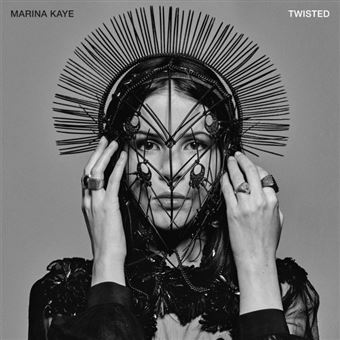 Marina Kaye sort son album "Twisted". - twisted