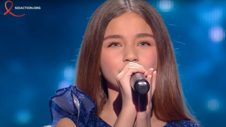La gagnante de l'Eurovision junior Valentina (12 ans) chante "Ne partez pas sans moi" de Céline Dion.￼ - valentina 3