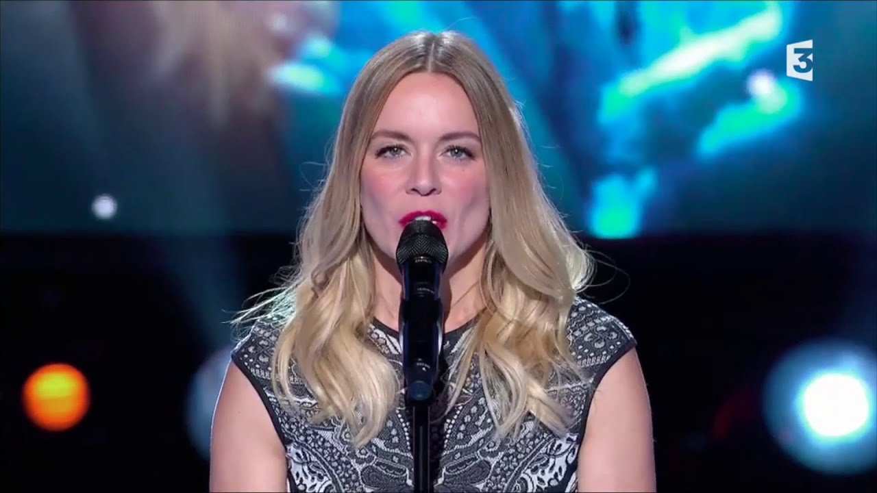 Veronic DiCaire dans 300 choeurs pour plus de vie