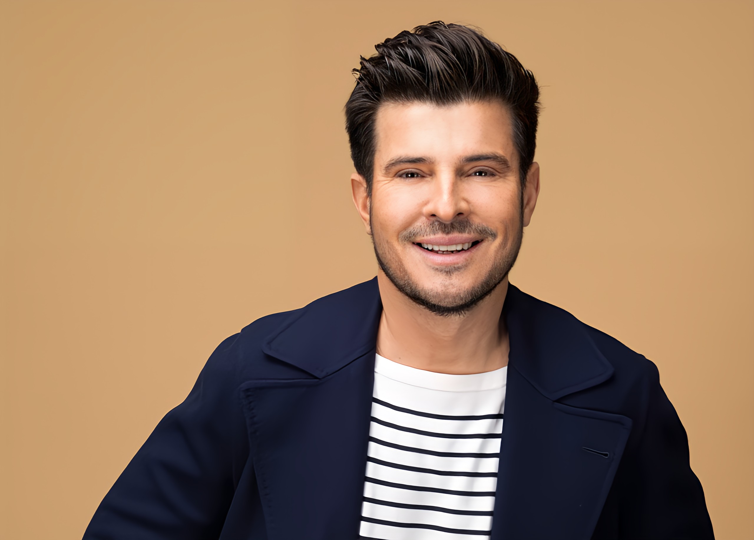 Bon anniversaire à Vincent Niclo (49 ans), chanteur, acteur, animateur…