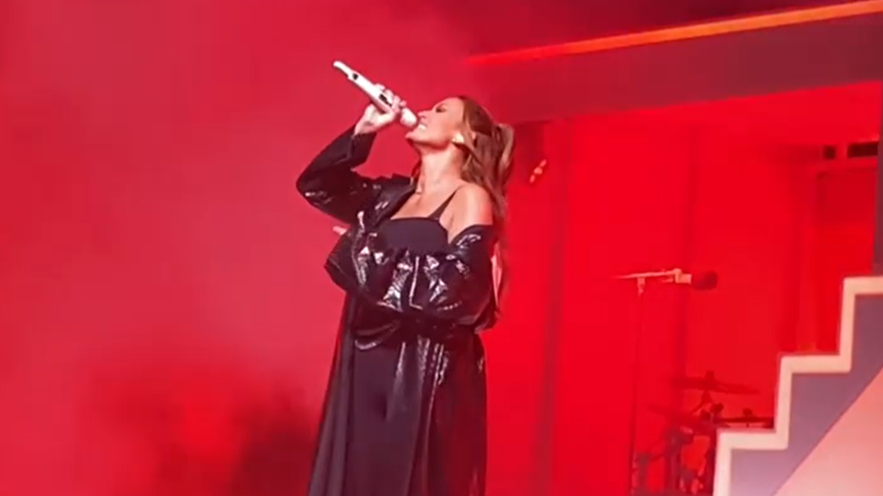 Un Live tout chaud de Vitaa qui était en concert avec Slimane à Chambéry le 2 juin.