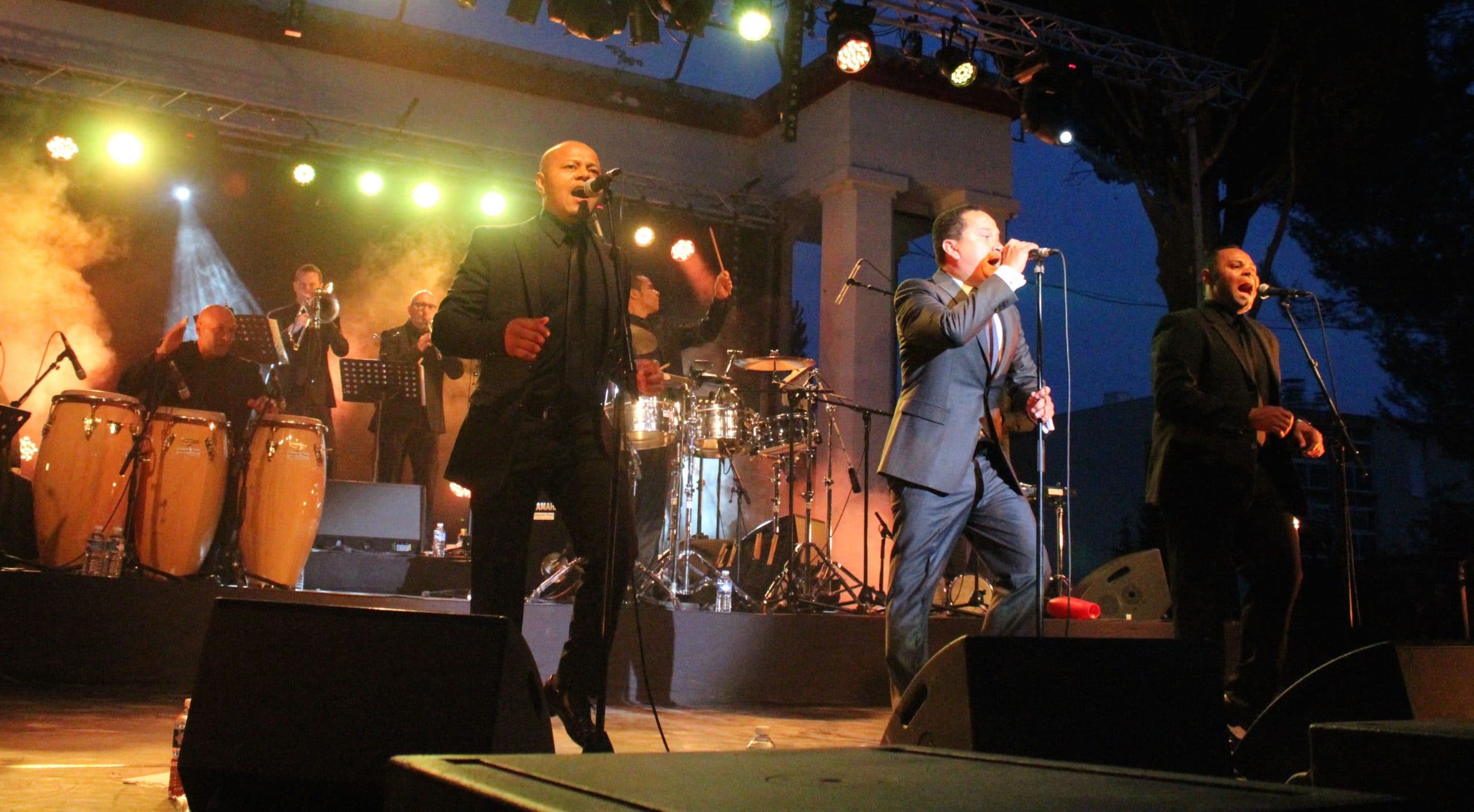 « Une belle histoire » de Michel Fugain en version Salsa par Yuri Buenaventura…