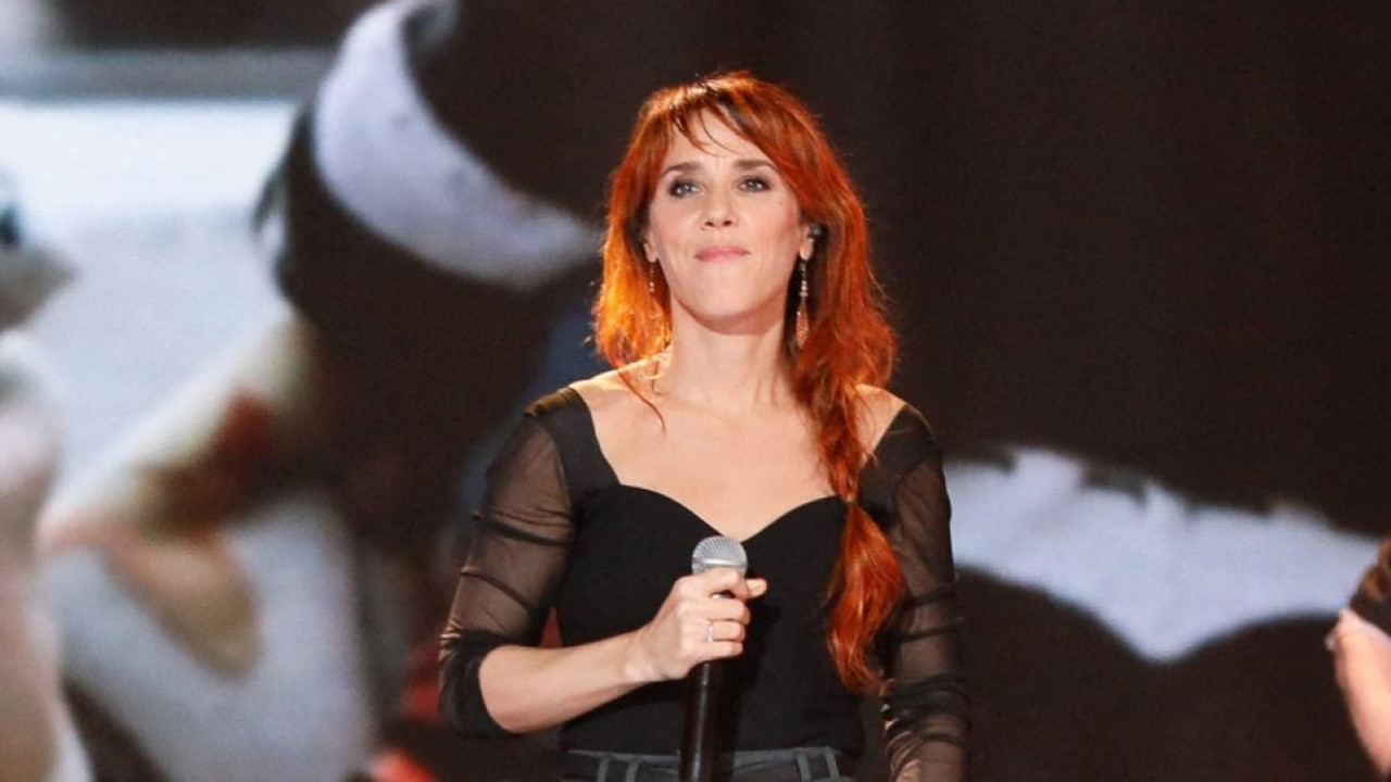 Unis face au séisme : Zaz réinvente la chanson « S&rsquo;il suffisait d&rsquo;aimer » et séduit le public.