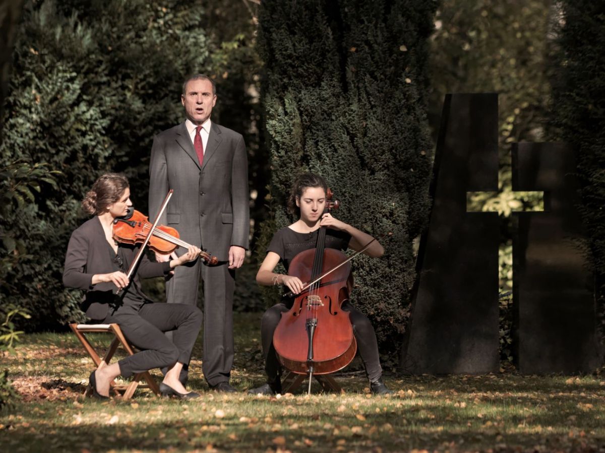 Sacem et enterrement : Attention aux annonces et aux titres racoleurs ! Le sujet mérite clarification.