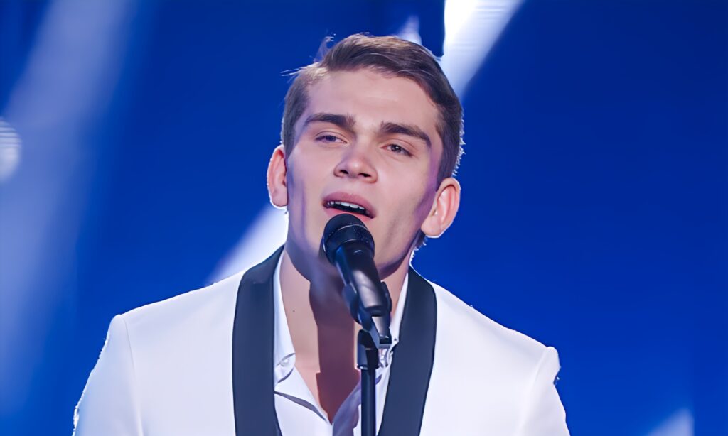 The Voice Alphonse (17 ans) remporte la saison 13 ! SuisNous