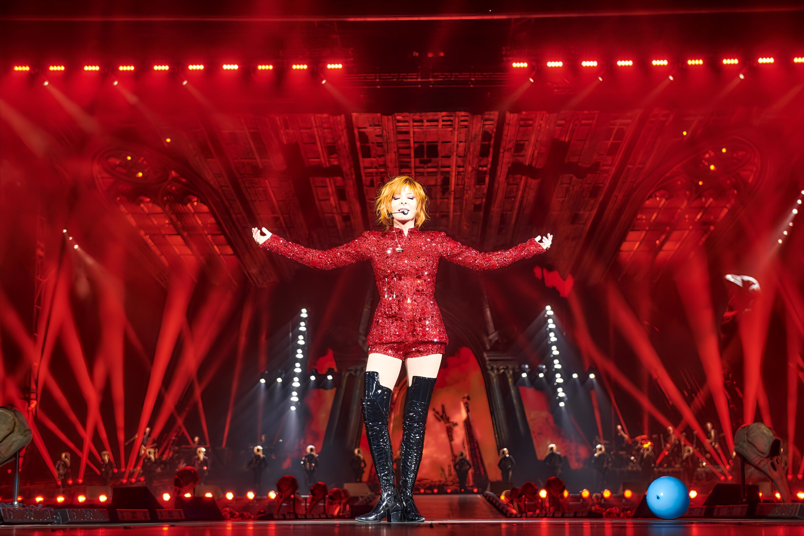 Mylène Farmer : « Nevermore le film » diffusé au cinéma le 7 novembre prochain.