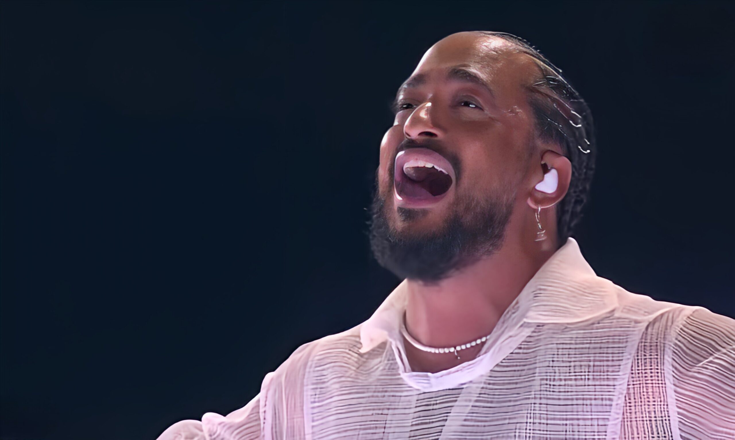 La superbe prestation de Slimane en demi-finale de l&rsquo;Eurovision jeudi 9 mai.